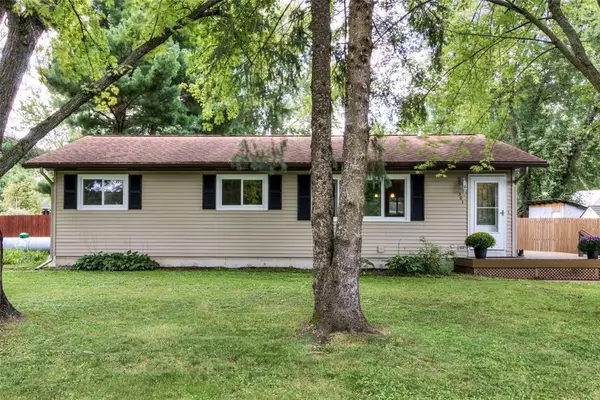 301 Wapiti Lane, Elk Mound, WI 54739