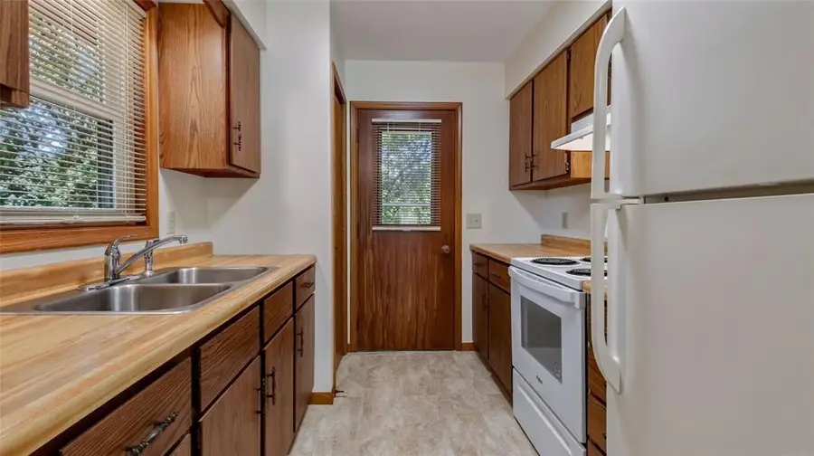 2810 & 2812 Hallie Lane #1 & 2, Eau Claire, WI 54703 - #3