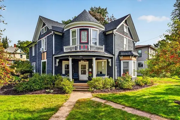 1303 Main Street, Menomonie, WI 54751