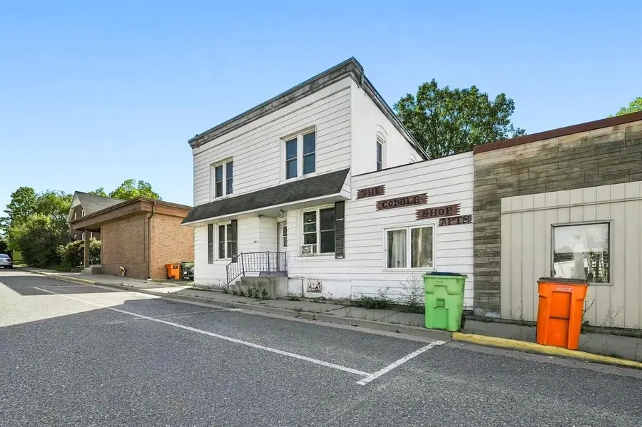 110 E 4th Avenue #1-3, Stanley, WI 54768 - #3