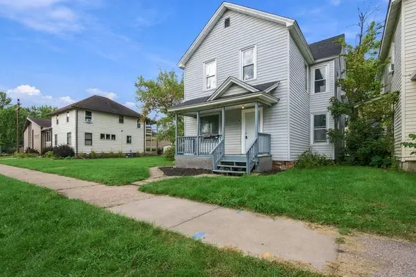 1820 Bellinger St #1/2, Eau Claire, WI 54701