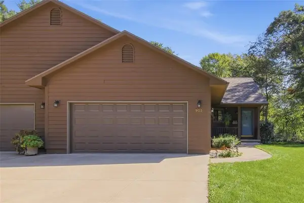 903 Woodglen Court, Altoona, WI 54720