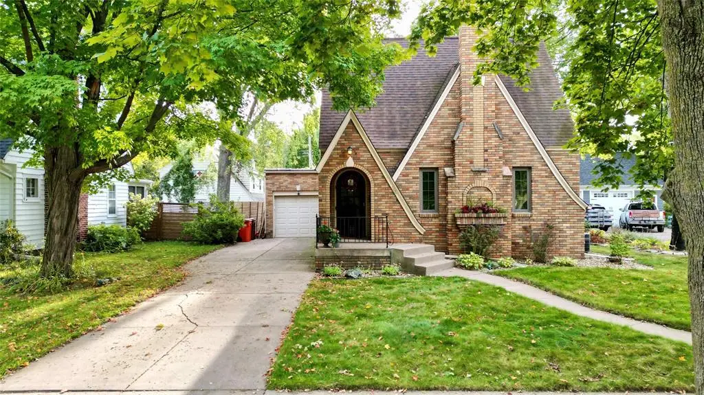 1627 Rust Street, Eau Claire, WI 54701 - #1