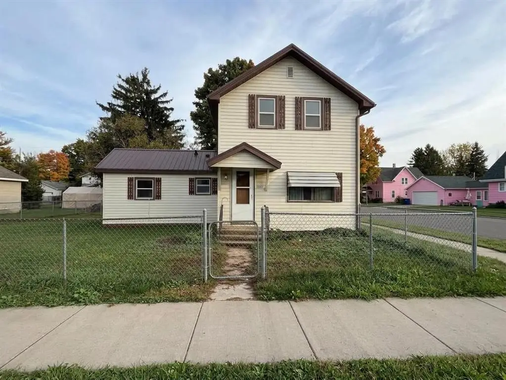 1037 E La Salle Avenue, Barron, WI 54812 - #1