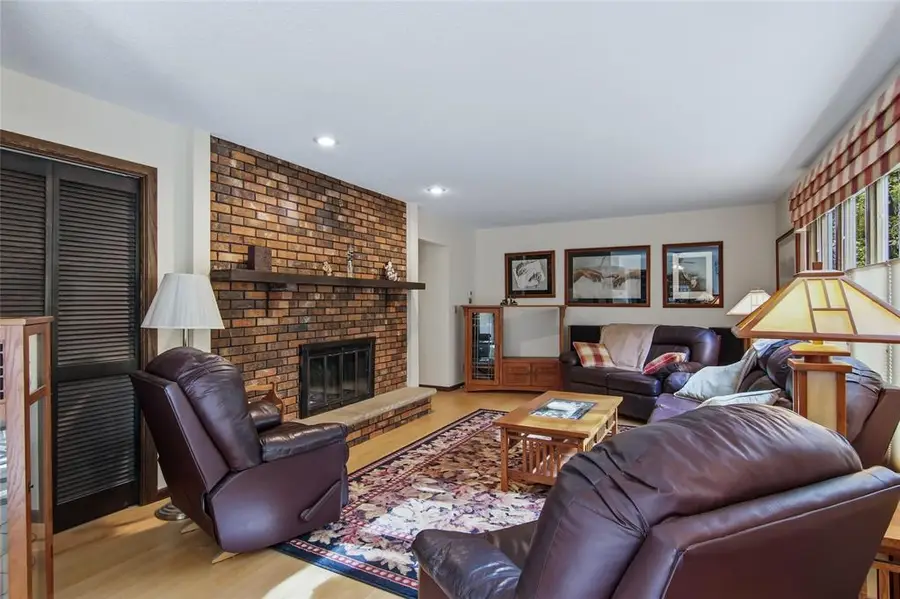 8145 S Lowes Creek Road, Eau Claire, WI 54701 - #3
