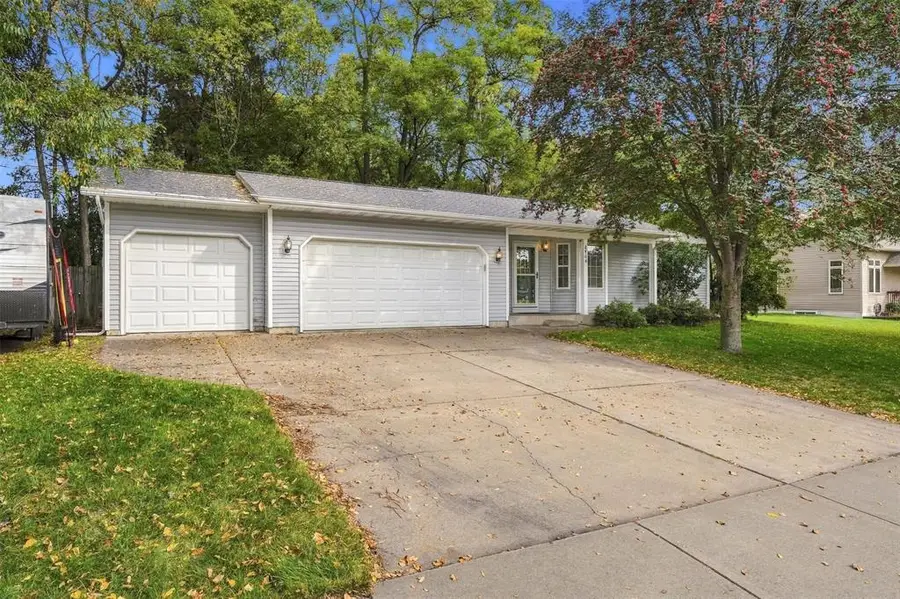 2704 Hemlock Lane, Eau Claire, WI 54703 - #3