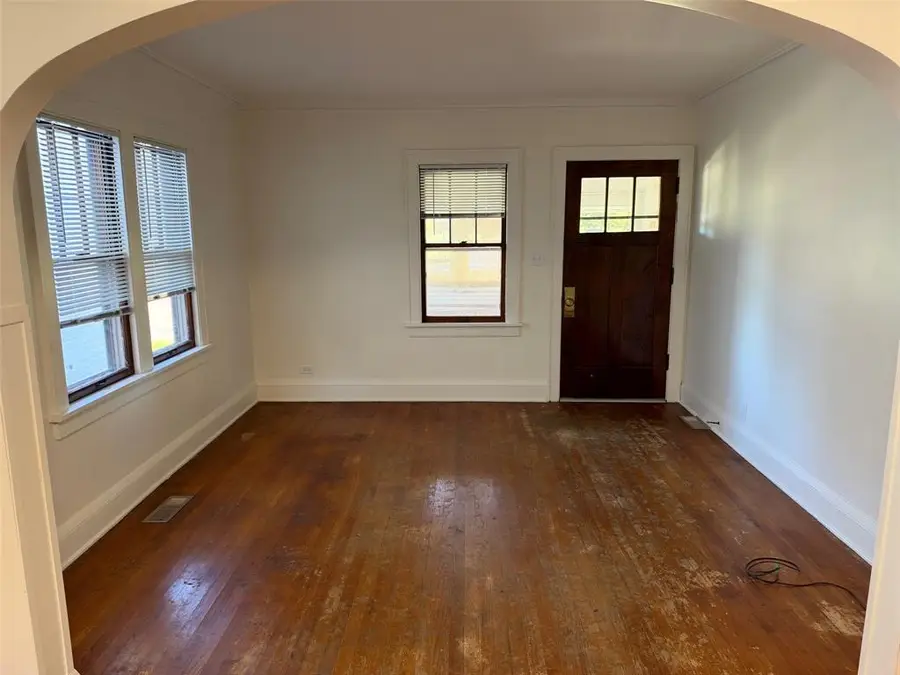 519 Forest Street, Eau Claire, WI 54703 - #3