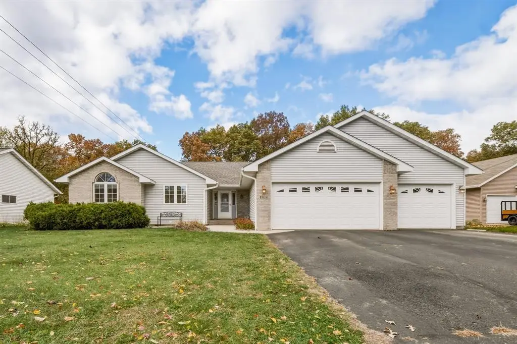 2014 Glenwood Avenue, Eau Claire, WI 54703 - #1