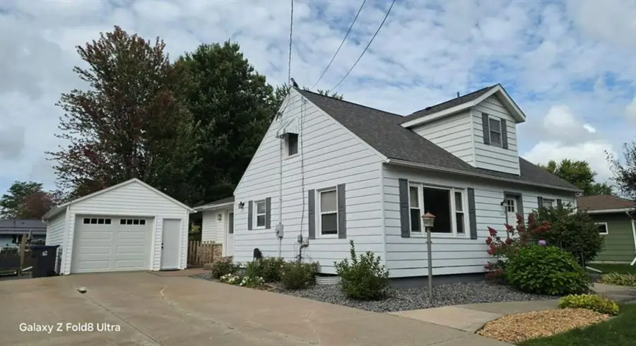 1602 South Washington Avenue, Marshfield, WI 54449 - #2