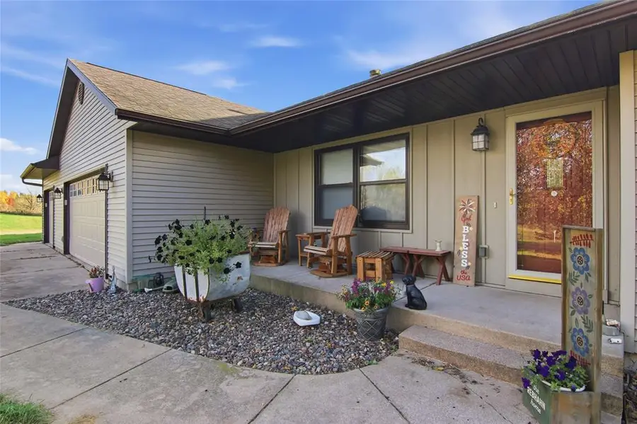 E9412 690th Avenue, Elk Mound, WI 54739 - #2