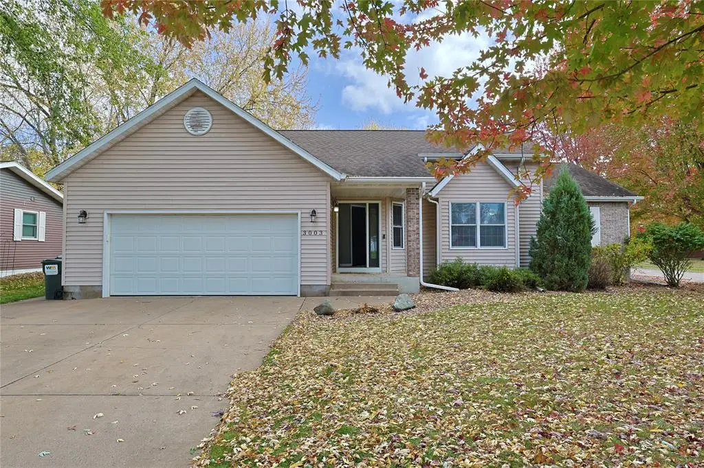 3003 Green View Drive, Eau Claire, WI 54703 - #1