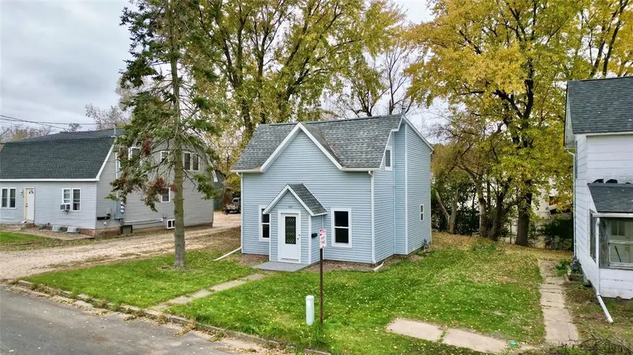 107 4th Street, Menomonie, WI 54751 - #2