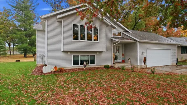 2737 Jeanne Lane, Eau Claire, WI 54703
