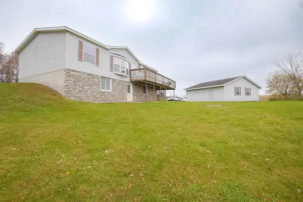 N11229 County Road Q, Downing, WI 54734
