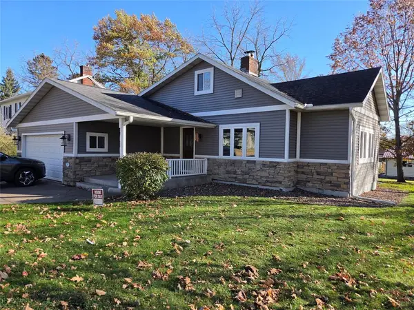 302 E Main Street, Thorp, WI 54771