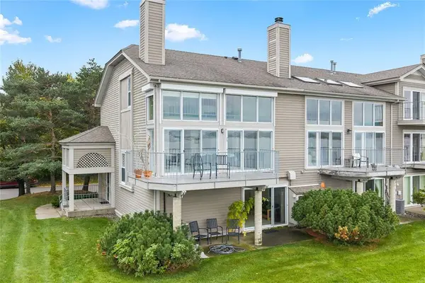 509 Marina Dr, Superior, WI 54880