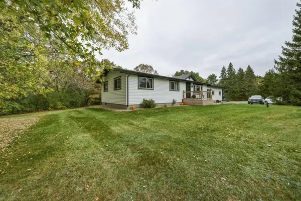 S7990 S State rd 93, Eau Claire, WI 54701