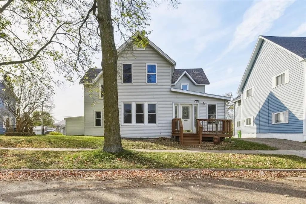 129 Barber Street, Stanley, WI 54768 - #1