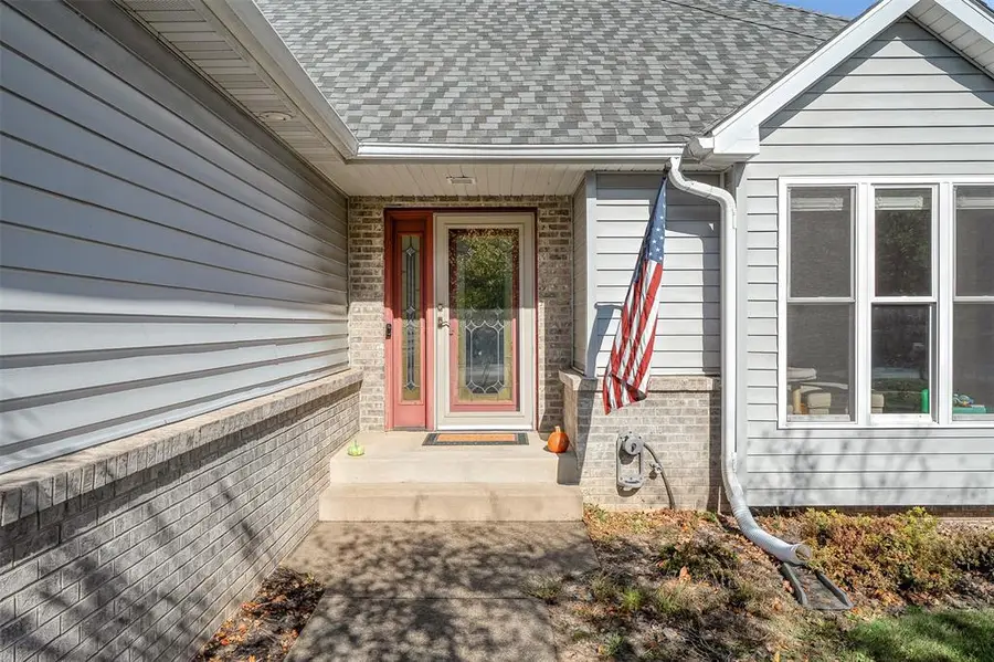 332 W Hamilton Avenue, Eau Claire, WI 54701 - #2