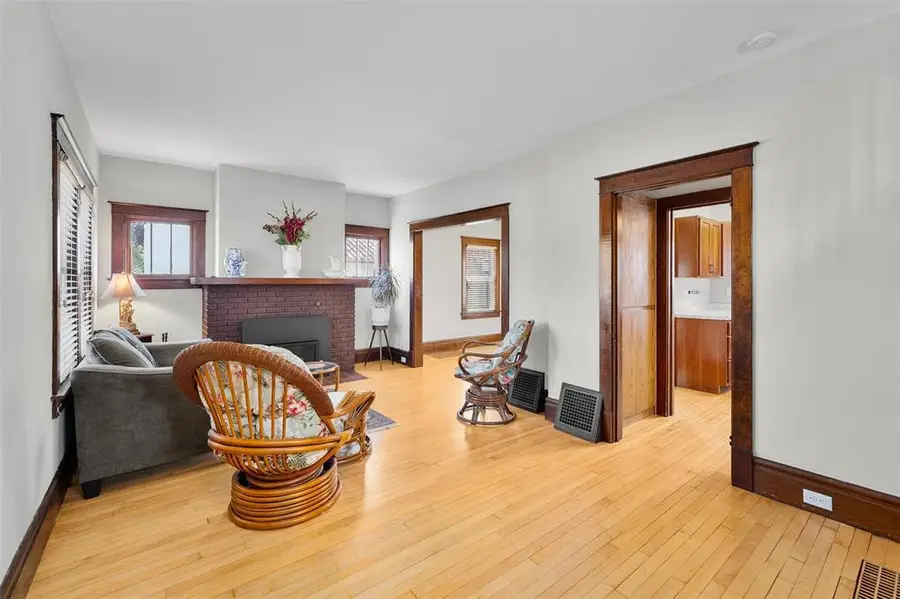 233 Garfield Avenue, Eau Claire, WI 54701 - #2