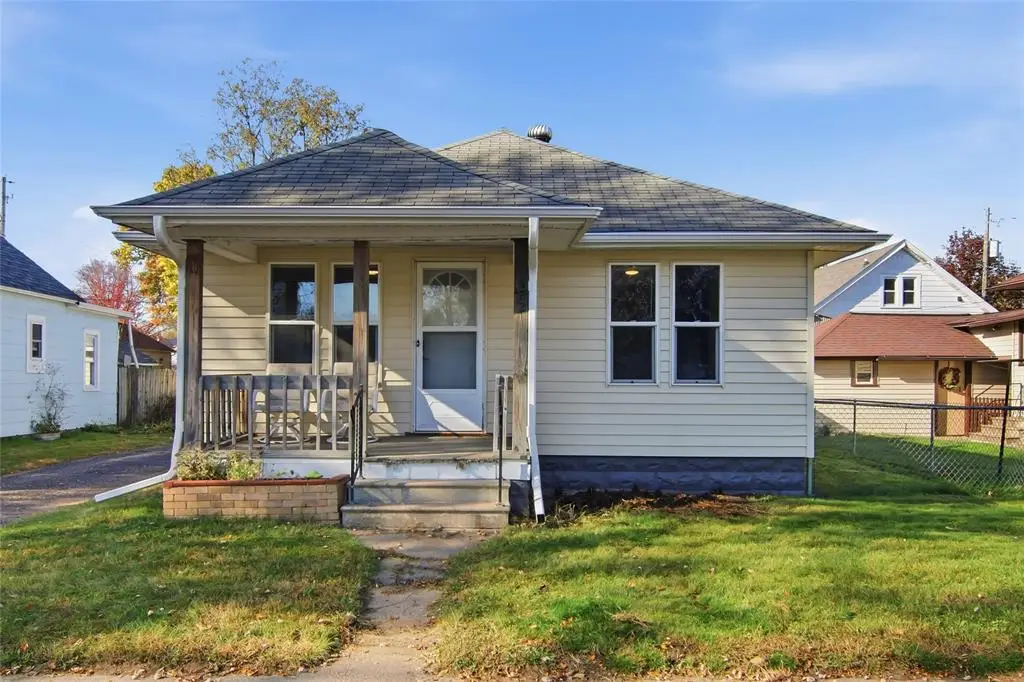 2422 4th Street, Eau Claire, WI 54703 - #1