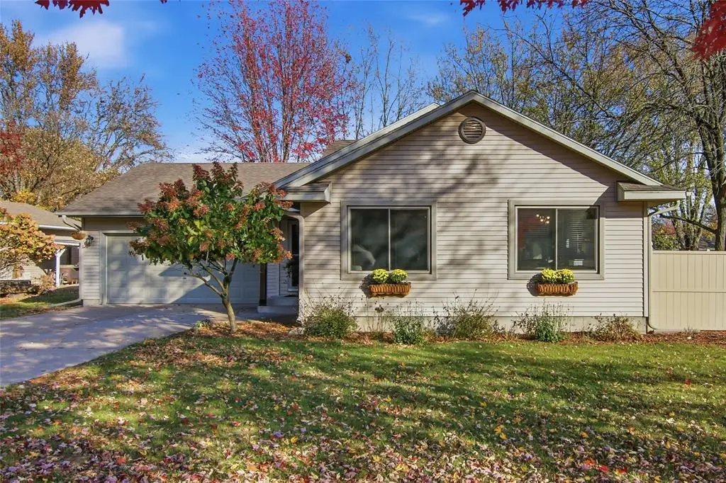 3135 Green View Drive, Eau Claire, WI 54703 - #1