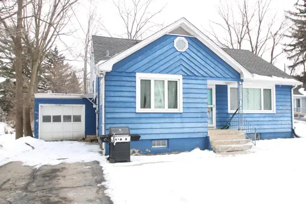71 Menomonee ROAD, Williams Bay, WI 53191
