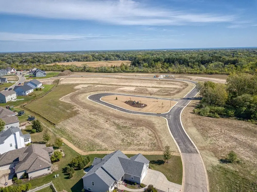 3234 BLUE STAR CIRCLE #Lt106, Caledonia, WI 53406 - #1