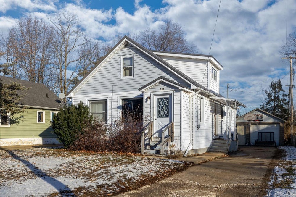 429 Chestnut STREET, Black River Falls, WI 54615 BHGRE