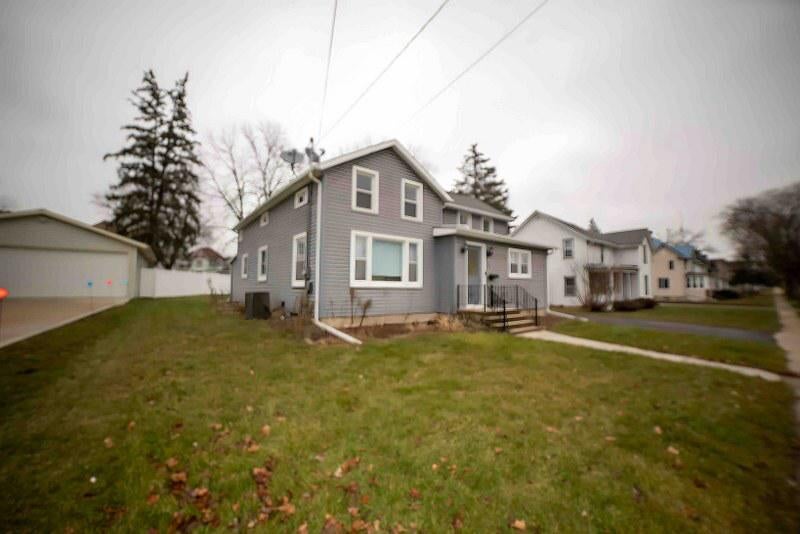120 Walnut STREET, Beaver Dam, WI 53916 BHGRE