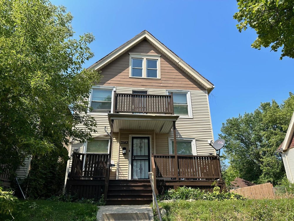 3143 N 14th STREET, Milwaukee, WI 53206 BHGRE