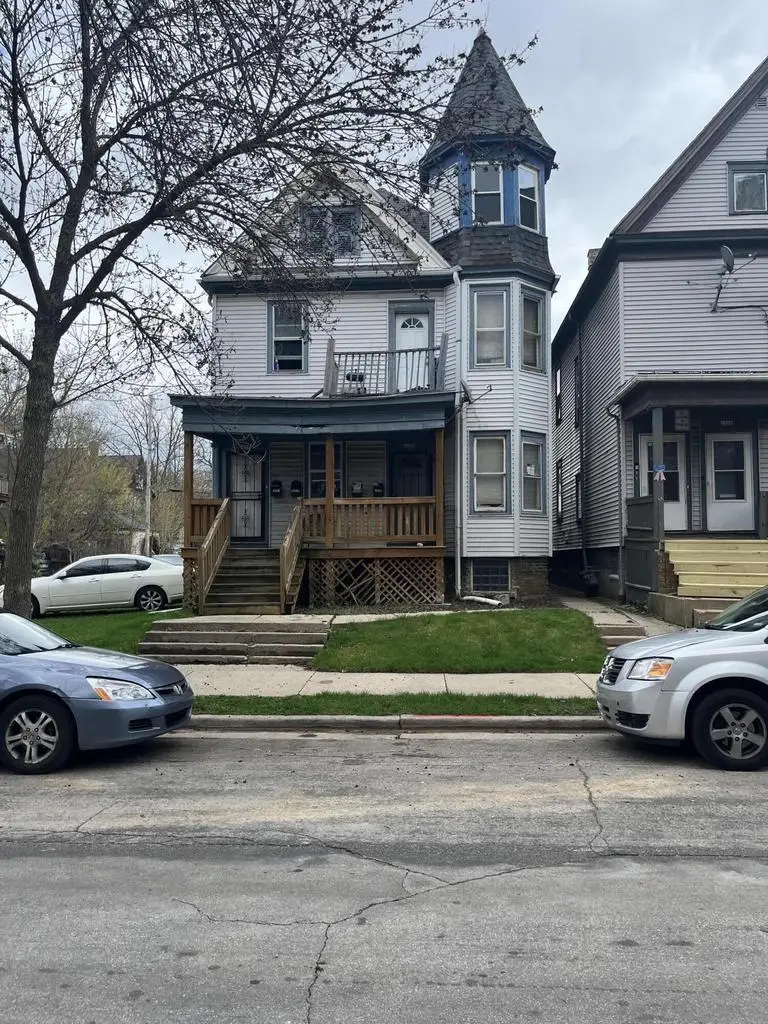 1232 25th STREET #1234, Milwaukee, WI 53205 - #1