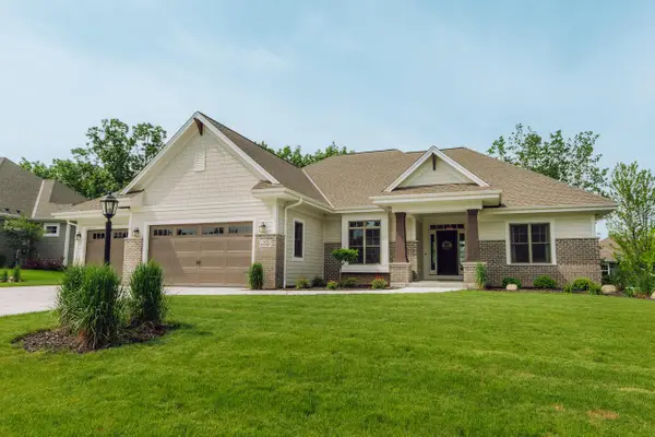 N75W23789 Hidden Oaks COURT, Sussex, WI 53089