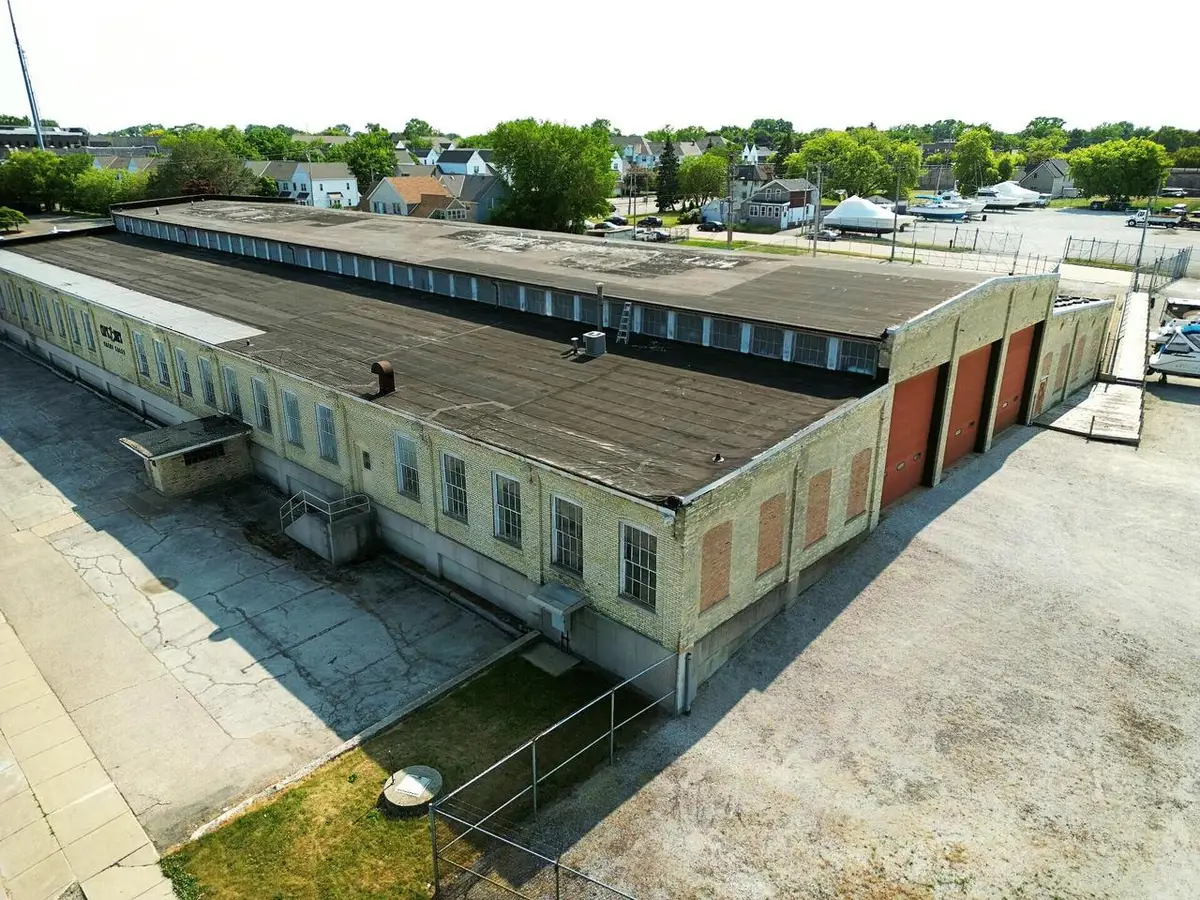 5136 SHERIDAN ROAD, Kenosha, WI 53140 - #1