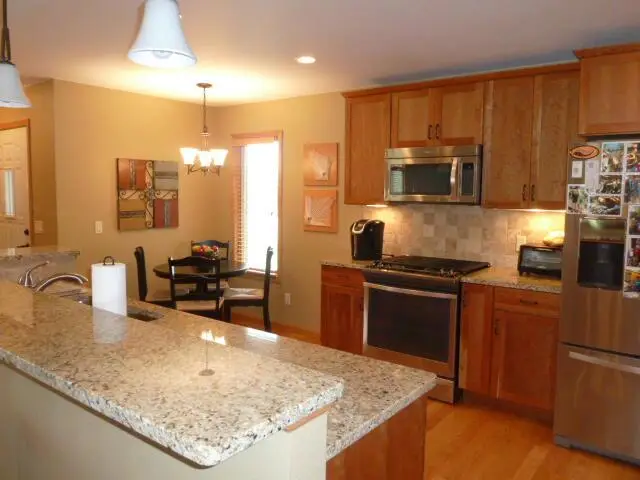 263 Heritage DRIVE #20, Fort Atkinson, WI 53538 - Image #3