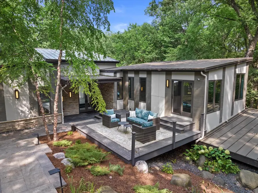 1913 Hillside COURT, Delafield, WI 53018 - Image #2