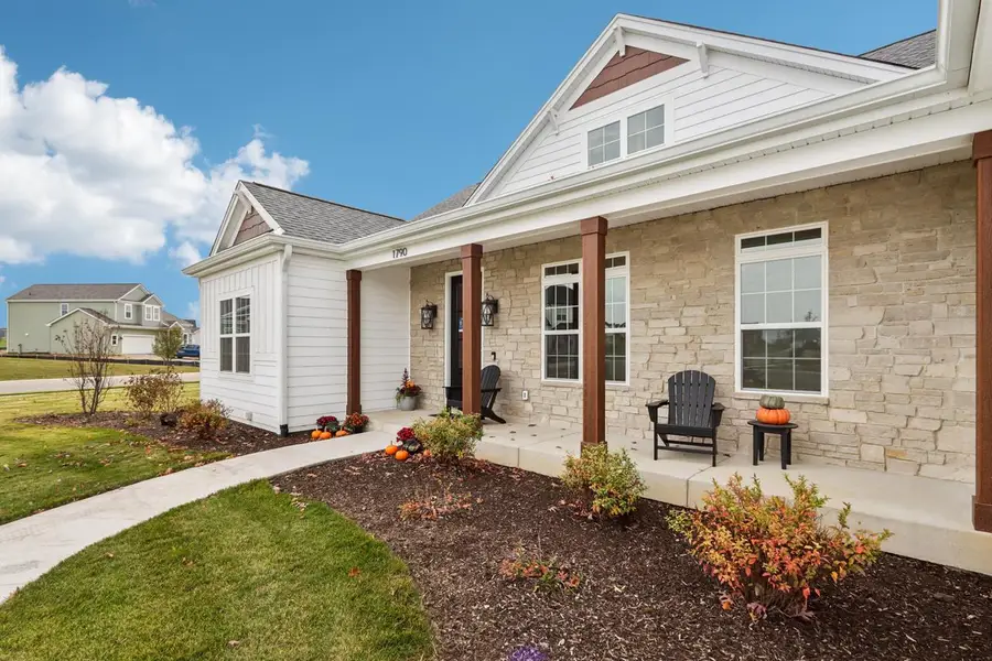 1790 Ridgeway POINT, Lake Geneva, WI 53147 - Image #3