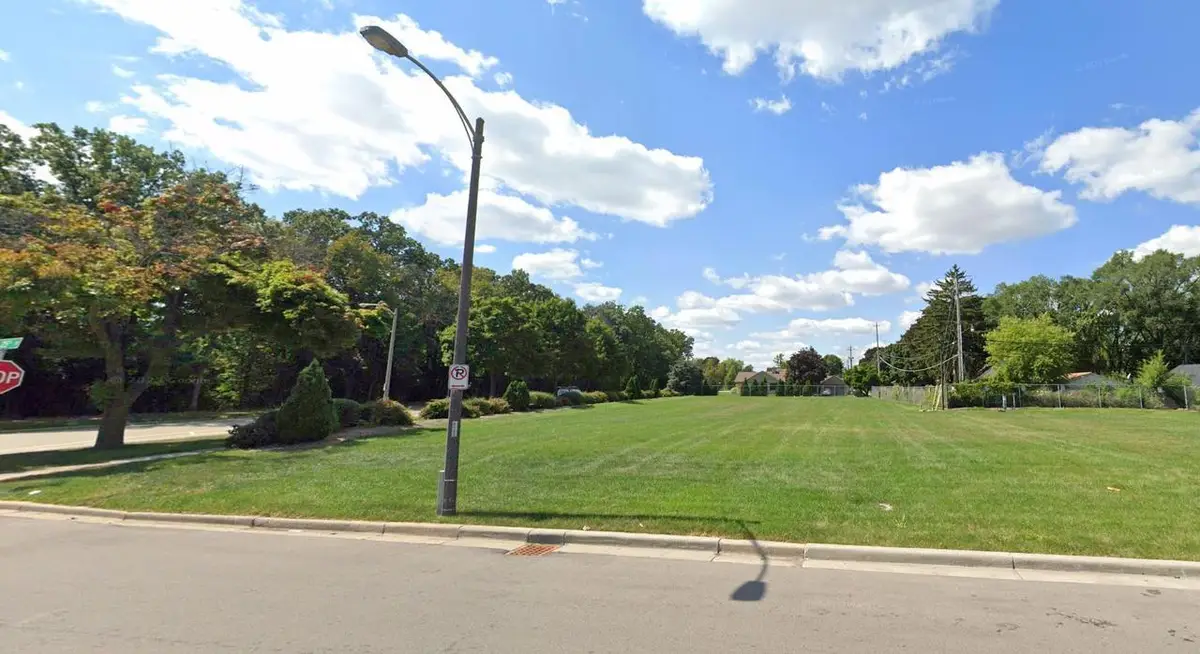 2530 W VILLARD AVENUE, Milwaukee, WI 53209 - #1