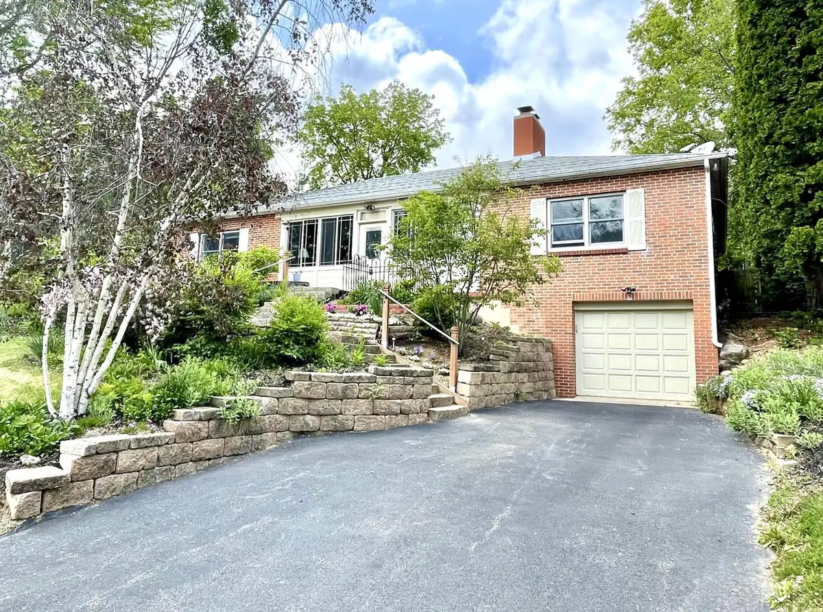 1553 Orchard LANE, Lake Geneva, WI 53147 - Image #1