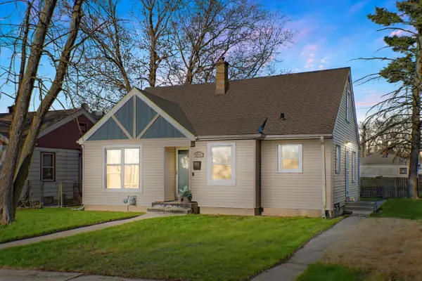 4950 N 21st STREET, Milwaukee, WI 53209