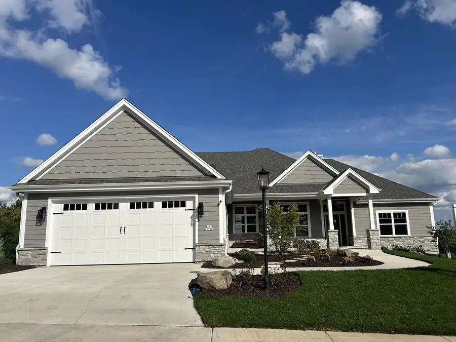 W253N5598 Crescent Hill DRIVE, Sussex, WI 53089 - Image #3