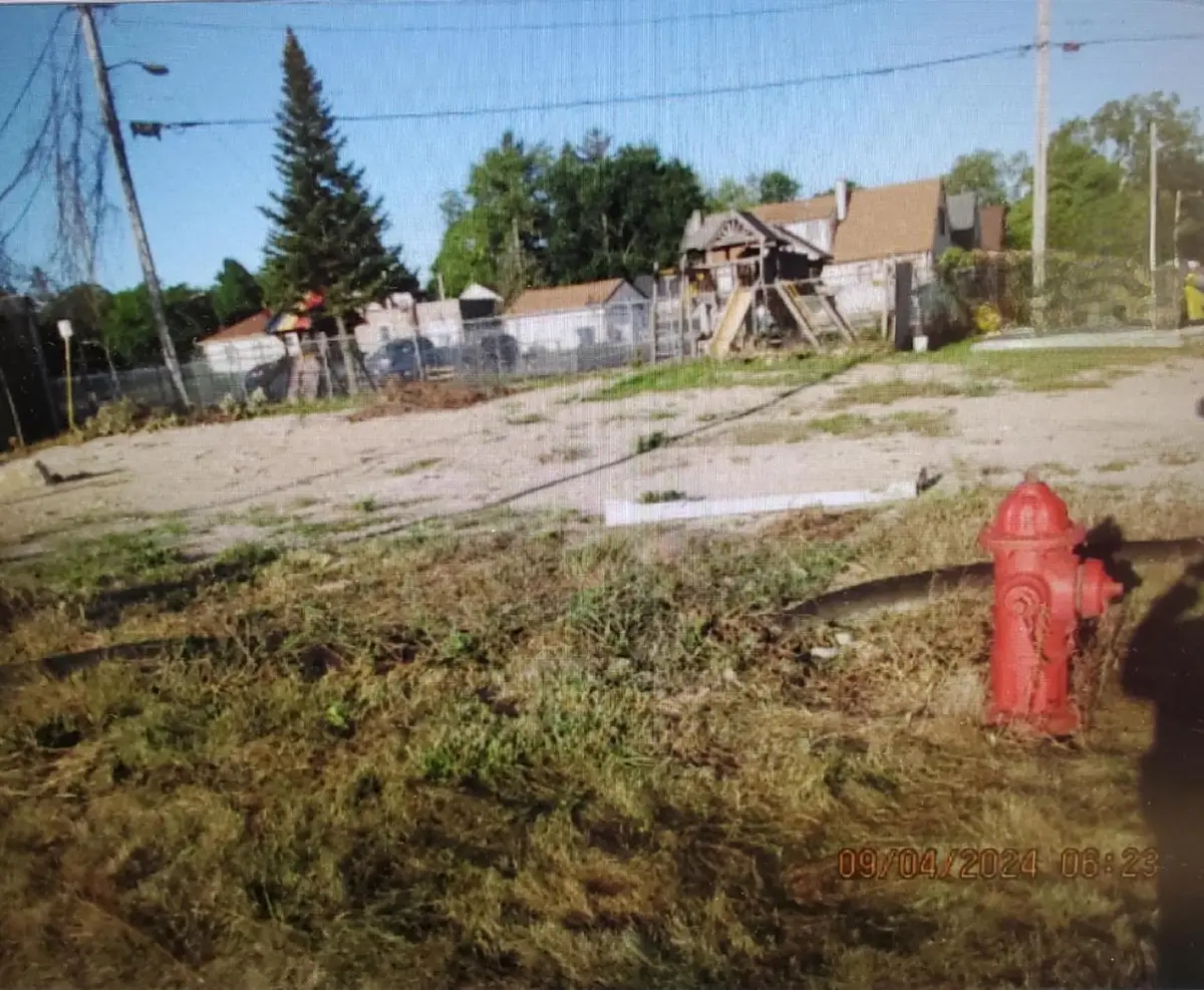 5629 N TEUTONIA AVENUE, Milwaukee, WI 53209 - #1