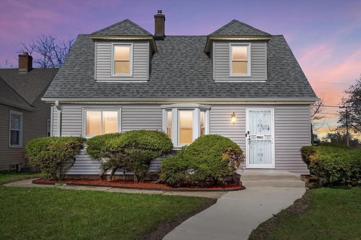 4193 N 19th PLACE, Milwaukee, WI 53209 - #1