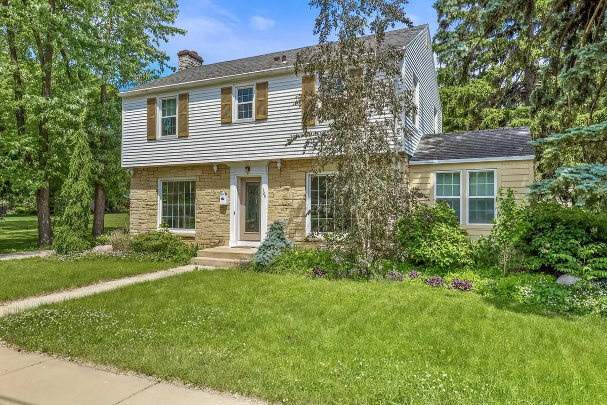 129 S Jackson STREET, Elkhorn, WI 53121 - Image #1