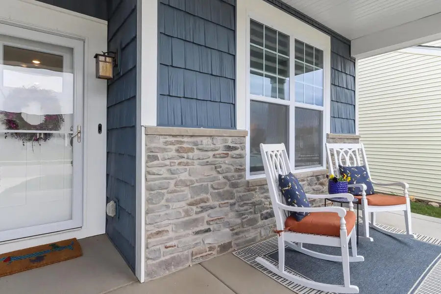 308 Cadence CIRCLE, Lake Geneva, WI 53147 - Image #2