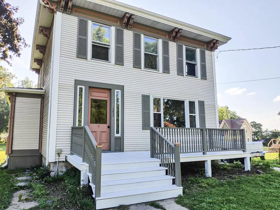 171 Martin STREET, Sharon, WI 53585 - Image #2