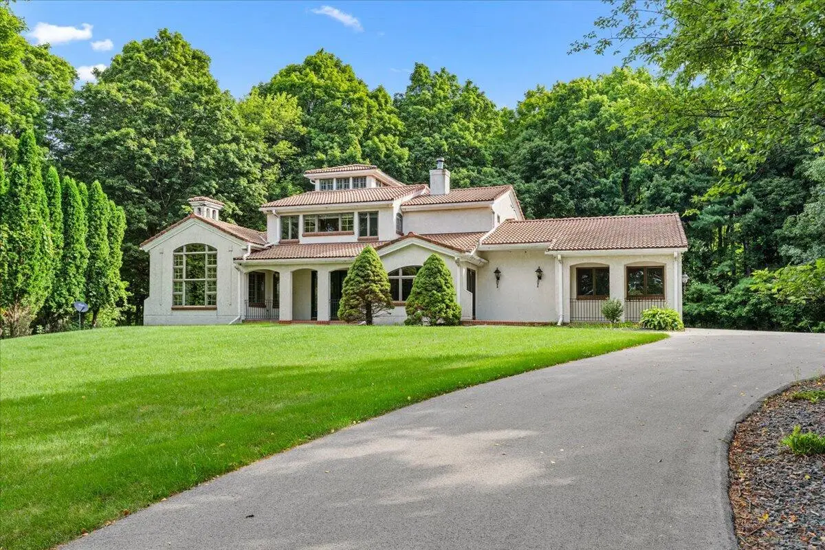 5820 E Waterford ROAD, Hartford, WI 53027 - Image #1