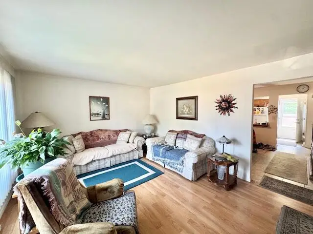 1519 87th PLACE, Kenosha, WI 53143 - Image #2