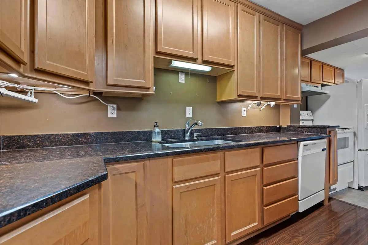 5006 N Port Washington ROAD, Glendale, WI 53217 - #1