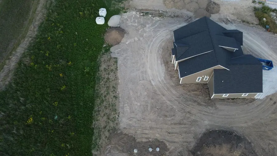 N59W25834 Autumn WAY, Lisbon, WI 53089 - Image #2